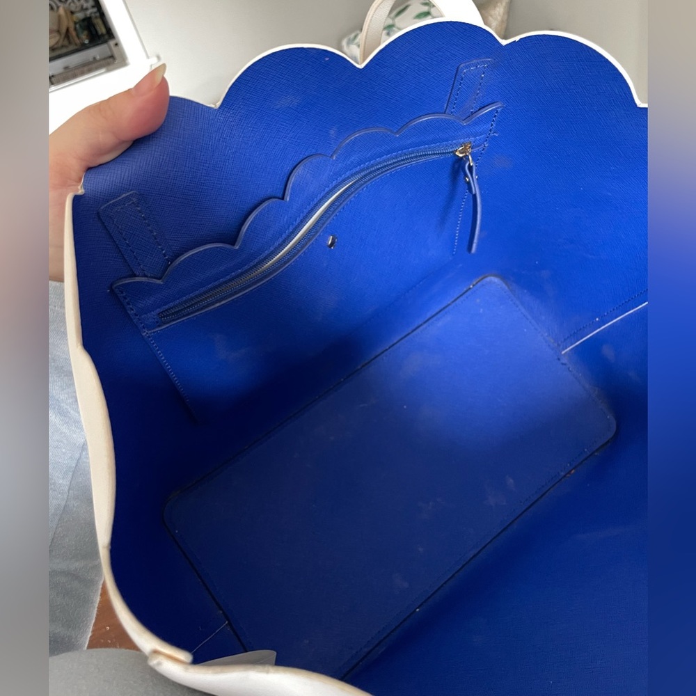 Kate Spade Lilly Avenue Carrigan Leather Large Tote in White/Blue - Picture 11 of 16